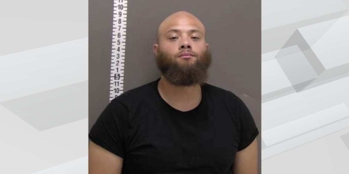 Throws Computer Arrested Fargo Man arrested after allegedly throwing computer and phone off of ...