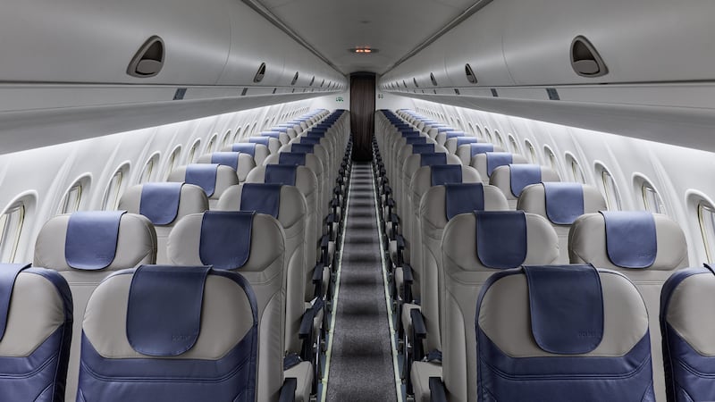 Flight canceled when young child standing in seat Flight canceled when young child standing in seat